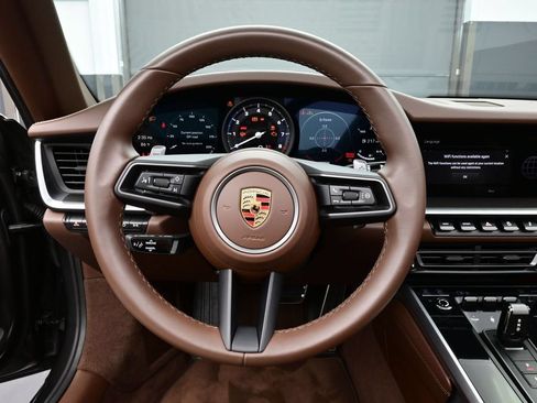 Certified 2024 Porsche 911 Targa 4S AWD/4WD image 9