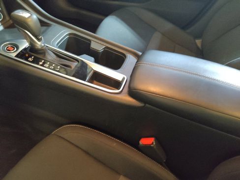 Used 2025 Nissan Sentra SV FWD image 26