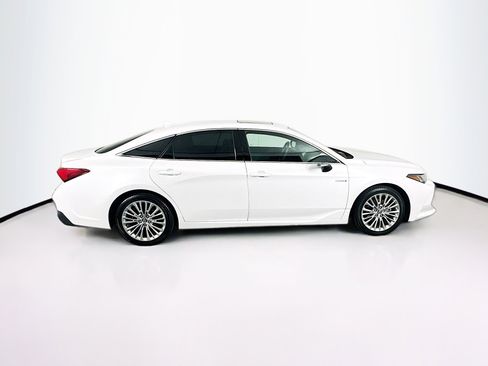 Used 2020 Toyota Avalon Limited w/ Advanced Safety Package FWD image 10