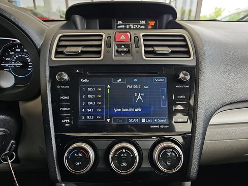 Used 2017 Subaru Forester 2.5i Premium AWD/4WD image 26