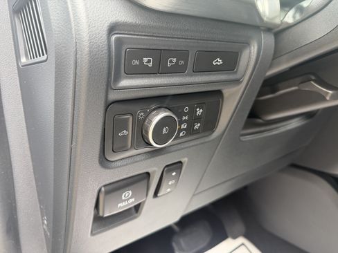 Used 2021 Ford F150 Lariat AWD/4WD image 38
