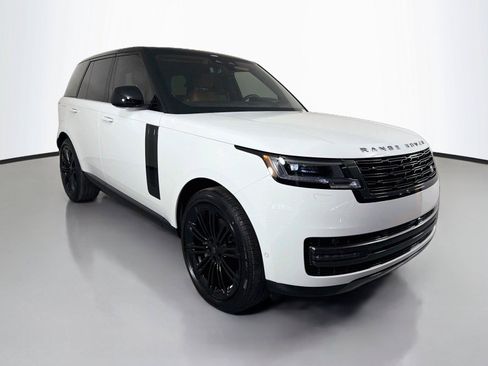 New 2027 Land Rover Range Rover SE AWD/4WD image 3