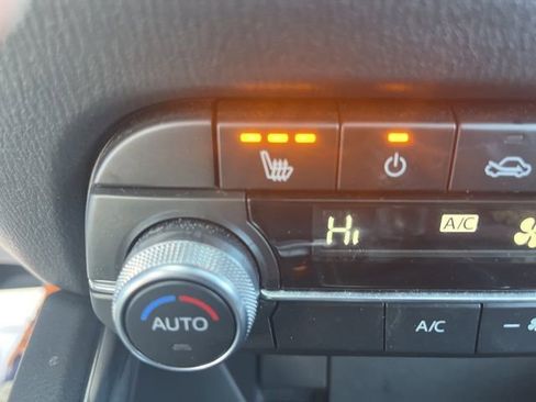 Used 2025 MAZDA CX-5 Carbon Edition image 19