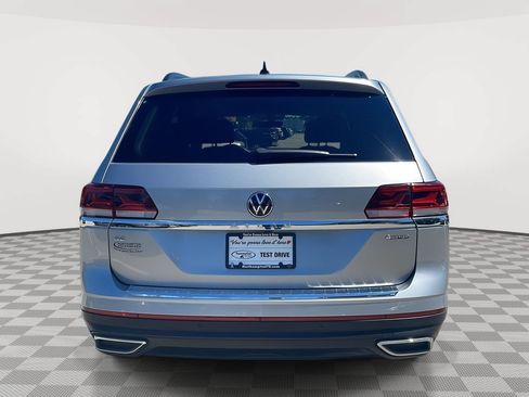 Used 2023 Volkswagen Atlas SE AWD/4WD image 6