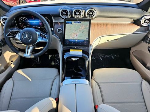 New 2026 Mercedes-Benz GLC 300 4MATIC image 25