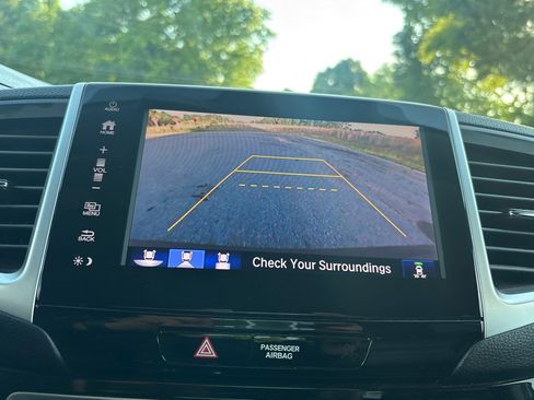 Used 2018 Honda Pilot Elite image 20