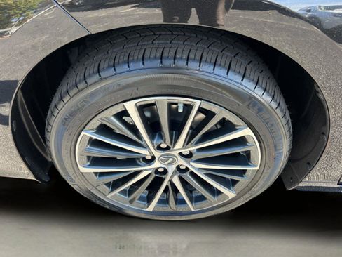 New 2025 Lexus ES 350 w/ Premium Package image 12