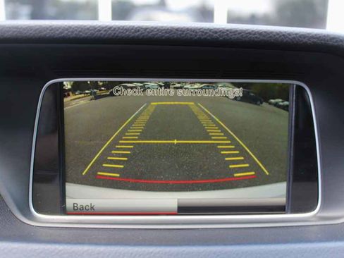 Used 2014 Mercedes-Benz E 350 Sedan image 20