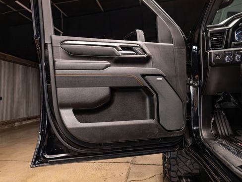 Used 2025 GMC Sierra 2500 AT4 w/ AT4 Premium Plus Package image 30