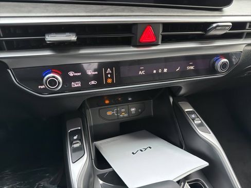 New 2026 Kia Sorento X-Line EX image 16