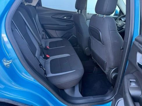 Certified 2025 Chevrolet TrailBlazer LT AWD/4WD image 11