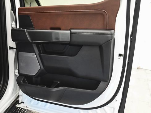 Used 2022 Ford F150 Lariat AWD/4WD image 13