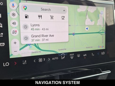 Used 2025 Lincoln Nautilus Reserve AWD/4WD image 4