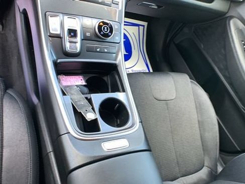Used 2022 Hyundai Santa Fe SEL w/ Convenience Package AWD/4WD image 14