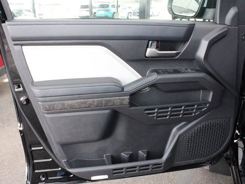 New 2026 Toyota Tacoma Limited image 21