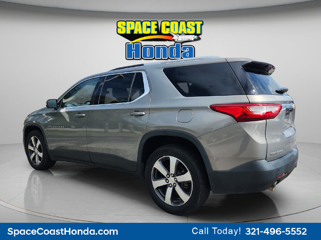 Used 2018 Chevrolet Traverse LT FWD image 5