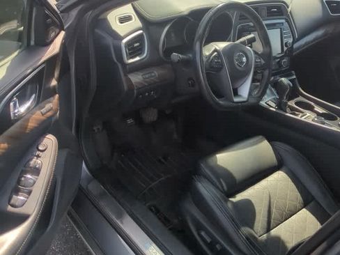 Used 2018 Nissan Maxima Platinum FWD image 6