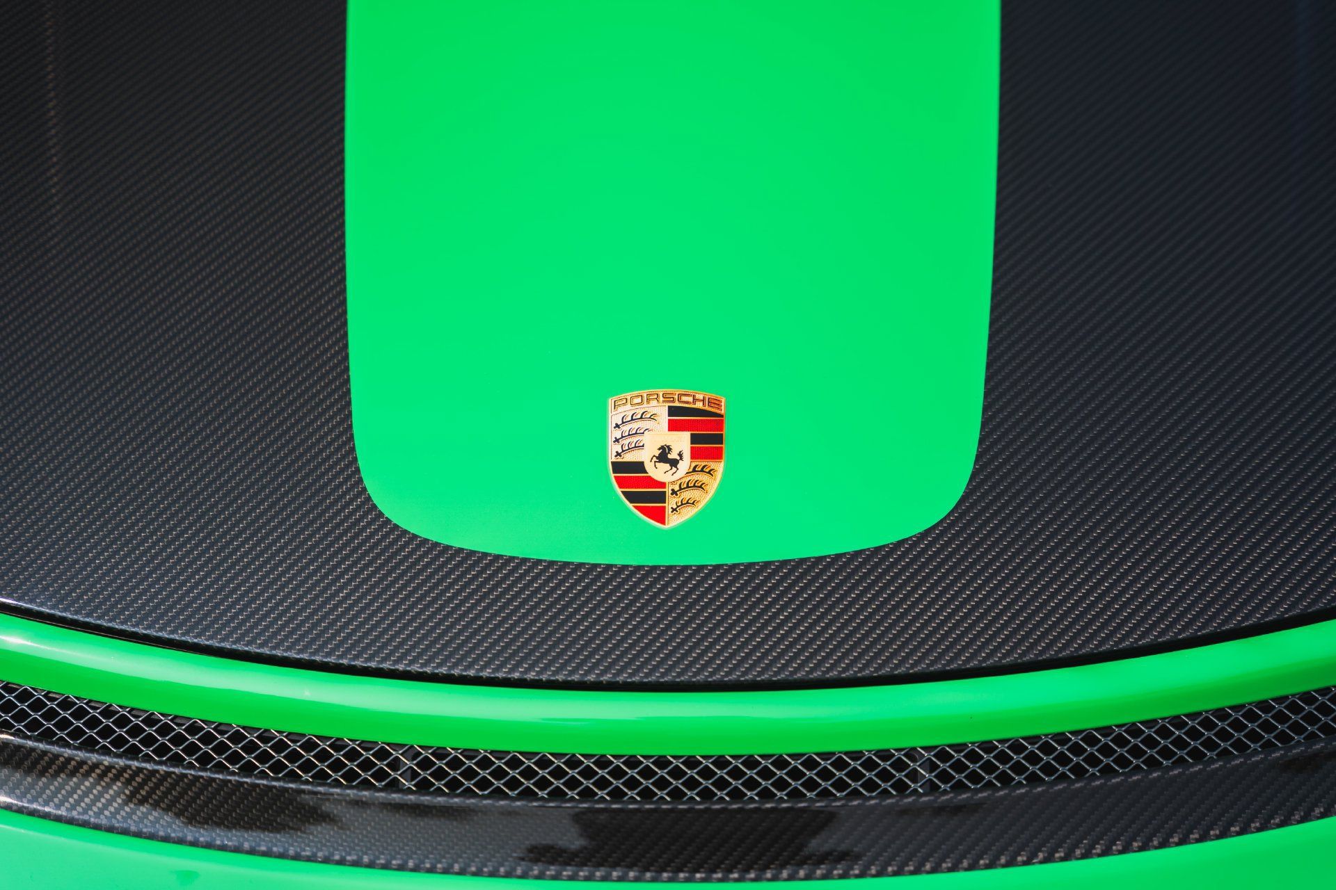 Used 2018 Porsche 911 GT2 RS RWD image 14
