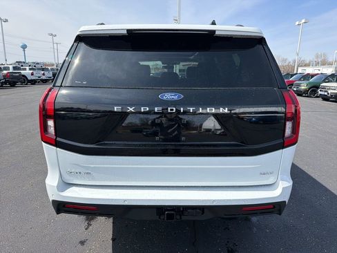 New 2026 Ford Expedition Max Active AWD/4WD image 4