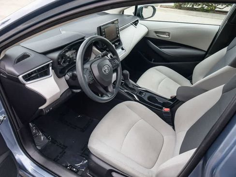 Used 2020 Toyota Corolla L w/ Carpet Mat Package (TMS) FWD image 16