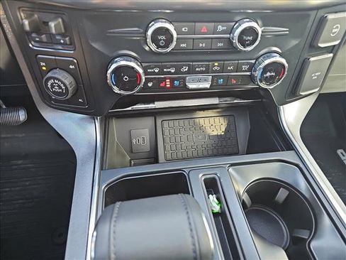 New 2025 Ford F150 Platinum w/ Equipment Group 702A High image 22