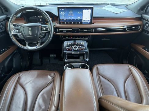 Used 2022 Lincoln Nautilus Reserve w/ Luxury Package image 24