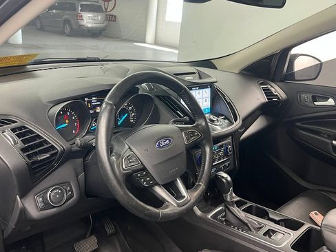 Used 2017 Ford Escape Titanium FWD image 9