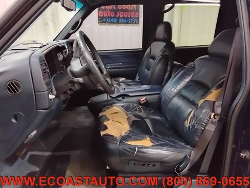Used 1999 Chevrolet Suburban 2WD w/ Preferred Equipment Group 3 image 10
