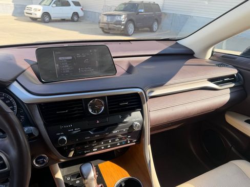 Used 2018 Lexus RX 450h AWD w/ Premium Package image 18