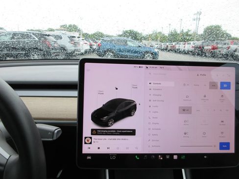 Used 2021 Tesla Model Y Long Range AWD/4WD image 26