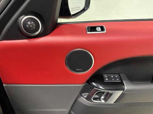 Used 2020 Land Rover Range Rover Sport HST image 43