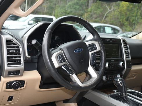 Used 2015 Ford F150 Lariat w/ Equipment Group 502A Luxury image 11