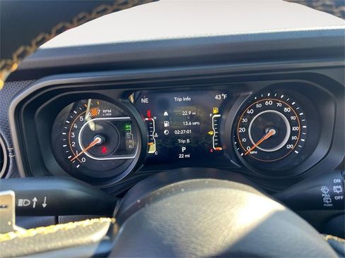 New 2025 Jeep Wrangler Unlimited Rubicon 392 image 14