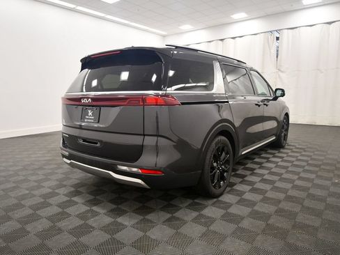 Certified 2024 Kia Carnival SX Prestige FWD image 8