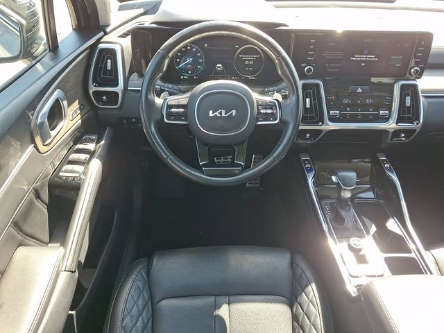 Used 2023 Kia Sorento SX Prestige AWD/4WD image 15