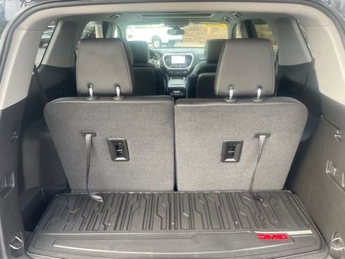 Used 2023 GMC Acadia SLT w/ Trailering Package image 43