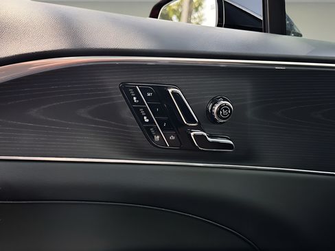Used 2024 Cadillac Lyriq Luxury w/ LPO, Floor Liner Package RWD image 16