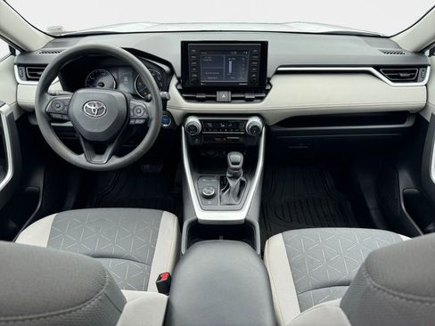 Used 2022 Toyota RAV4 XLE w/ Convenience Package AWD/4WD image 15