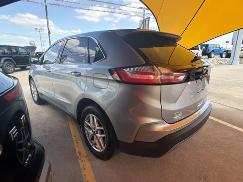 Certified 2024 Ford Edge SEL AWD/4WD image 9