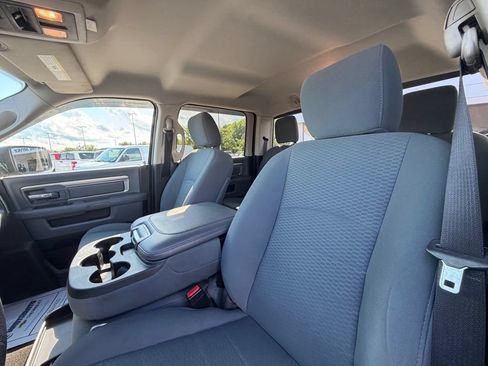 Used 2016 RAM 2500 SLT AWD/4WD image 12