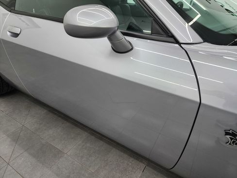 Used 2017 Dodge Challenger SRT Hellcat RWD image 25