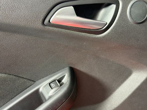 Used 2013 Ford Focus ST FWD image 23