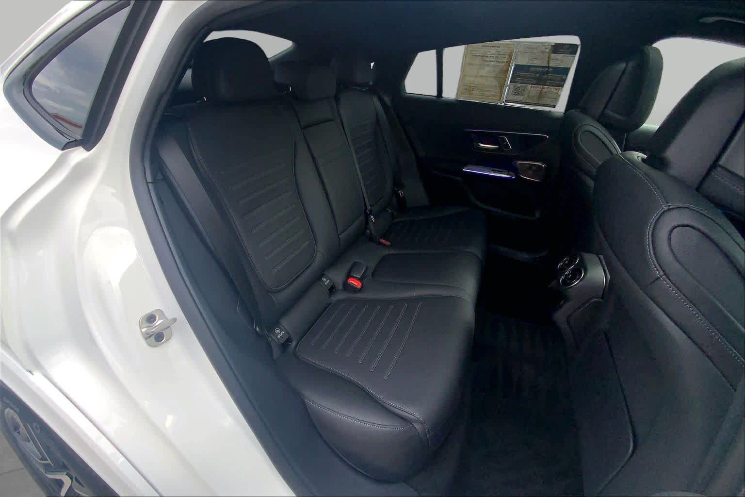 Used 2026 Mercedes-Benz GLC 300 4MATIC image 18