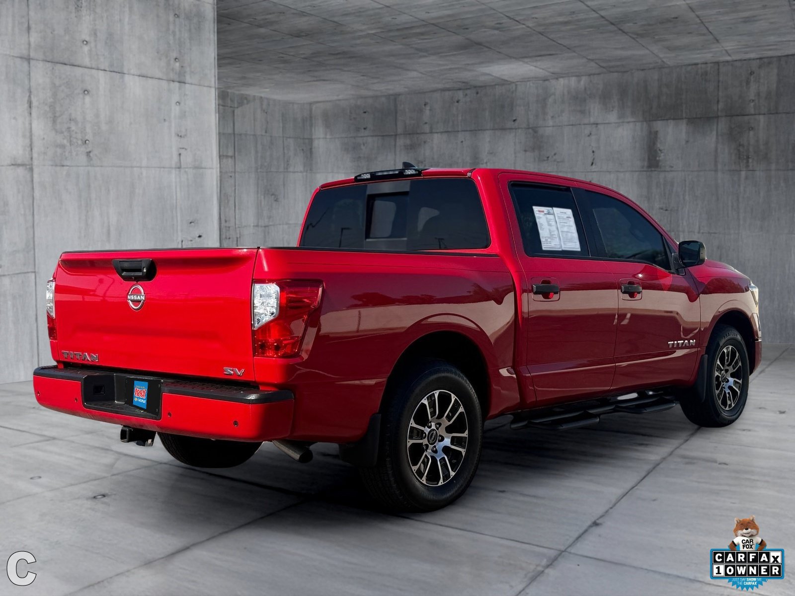 Used 2024 Nissan Titan SV w/ SV Convenience Package RWD image 6