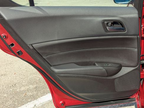 Used 2020 Acura ILX image 14