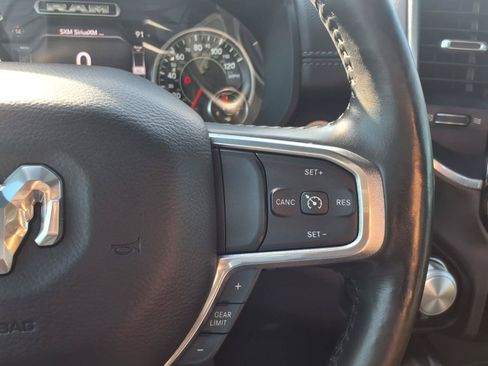 Used 2020 RAM 1500 Laramie w/ Sport Appearance Package AWD/4WD image 15