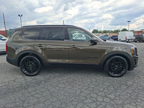 Used 2022 Kia Telluride SX w/ SX Prestige Package AWD/4WD image 7