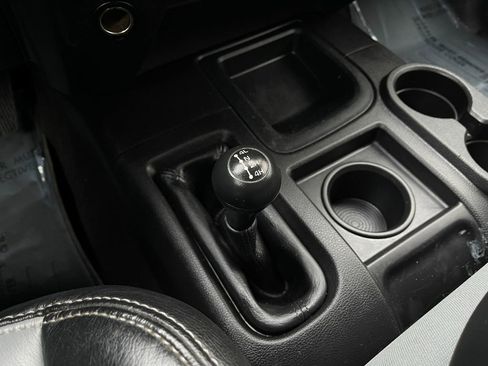 Used 2017 RAM 2500 Tradesman w/ Chrome Appearance Group image 28