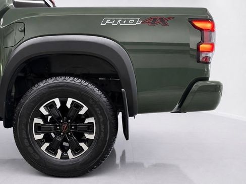 Used 2023 Nissan Frontier PRO-4X w/ Pro Convenience Package AWD/4WD image 15