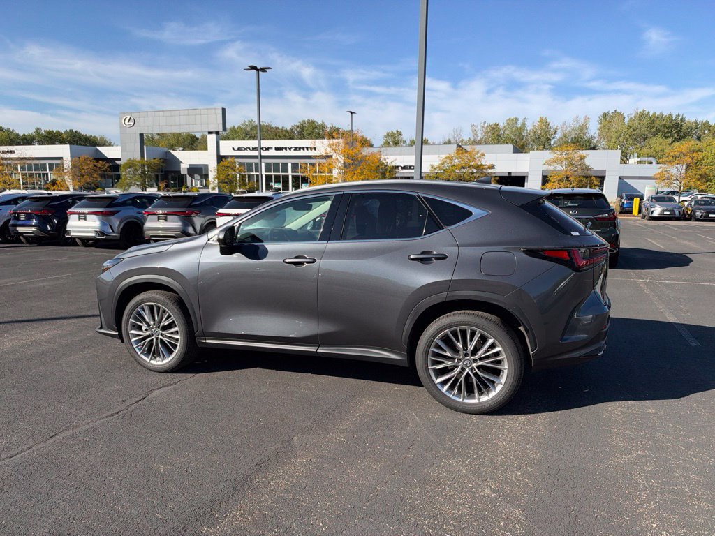 Used 2026 Lexus NX 350h AWD w/ Accessory Package (2T) image 41